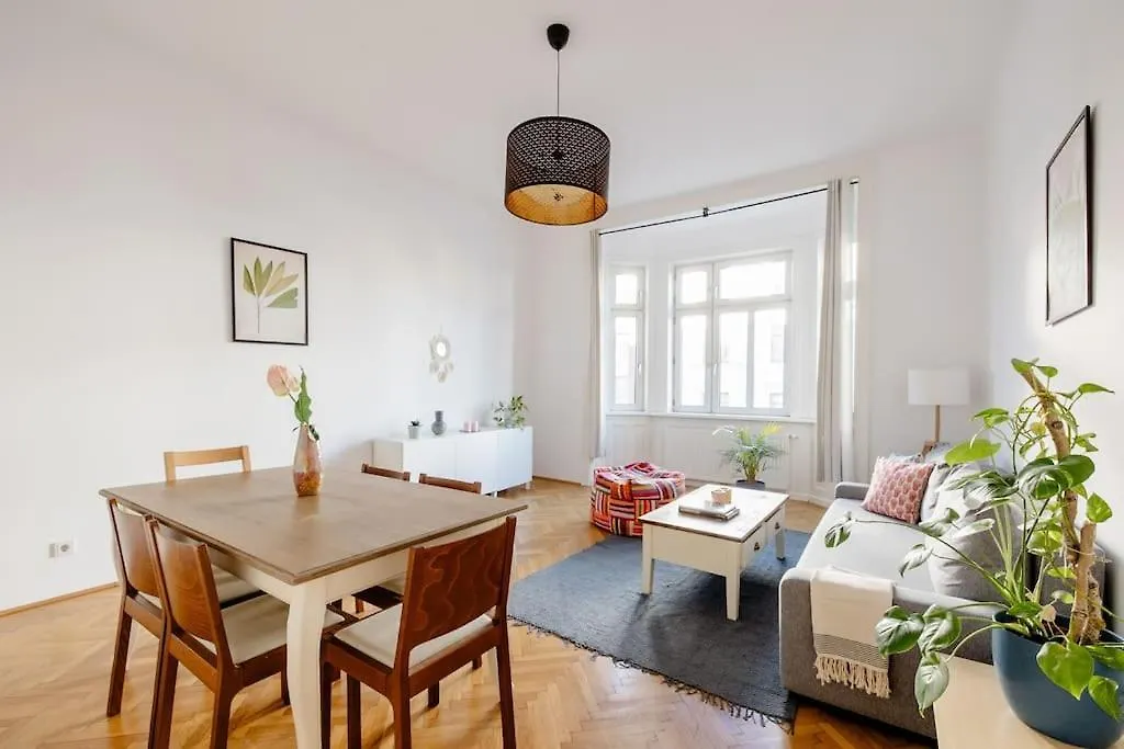Wohnung Nahe Schoenbrunn Viena